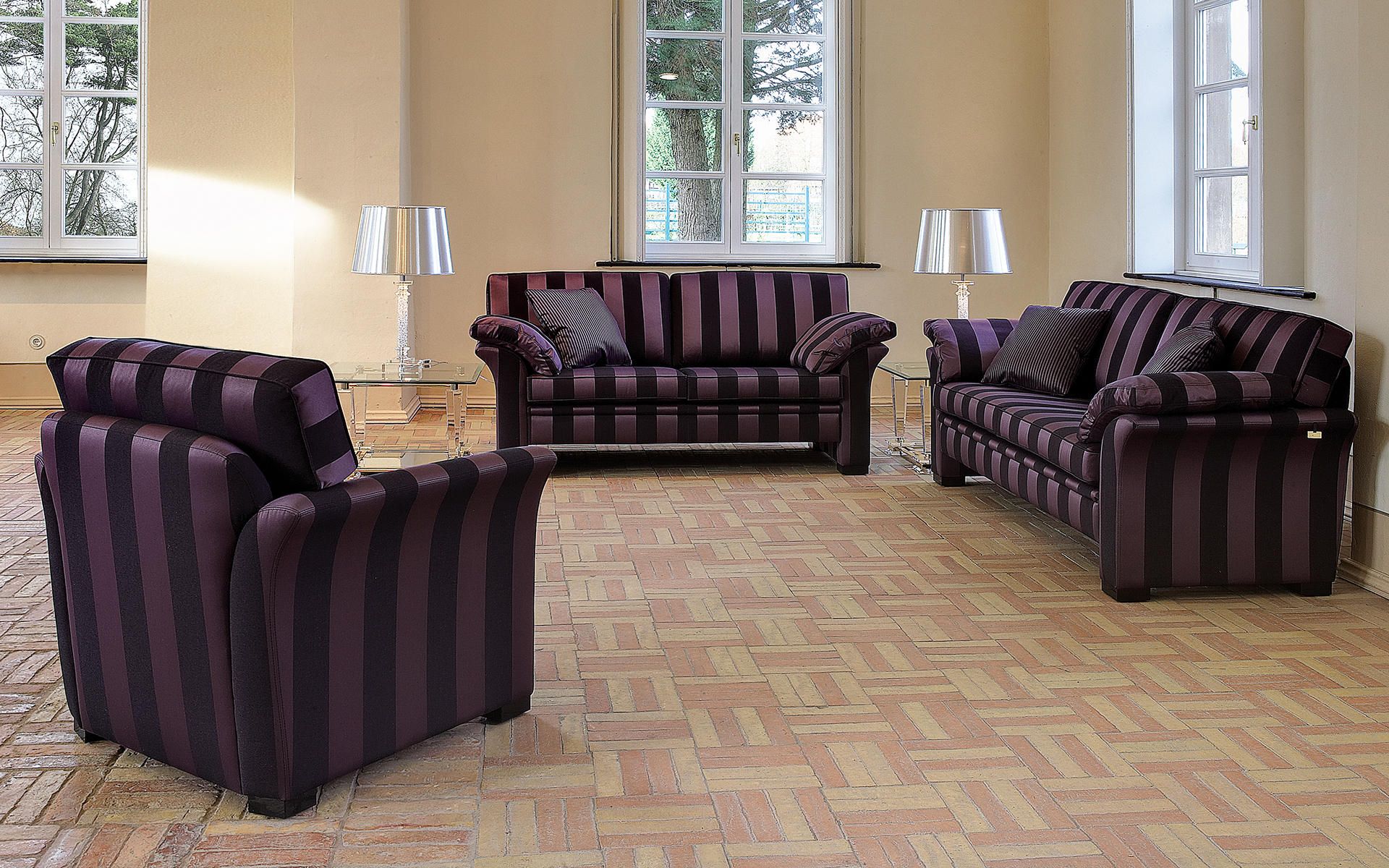 Amazing Benefits Of Custom Made Upholstered Furniture In Dubai