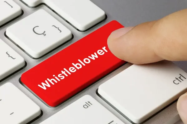 Famous Whistleblowers In Business Who Shock The Whole World