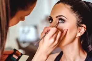 What You Need to Know About Professional Makeup Service