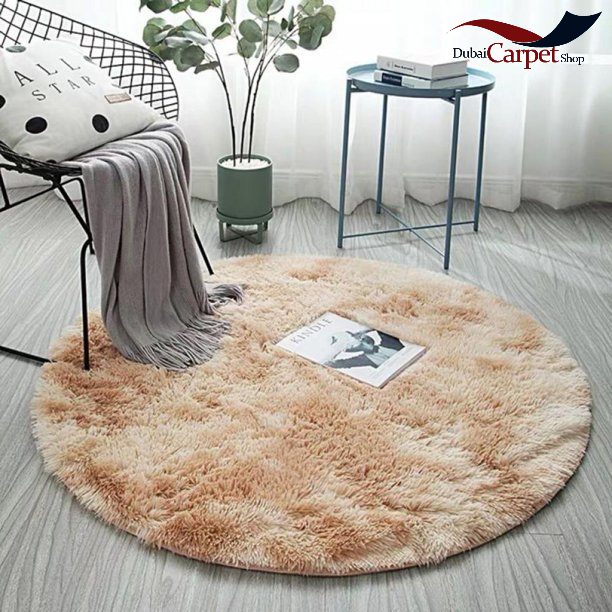 “Roundabout Bliss: A Luxurious Circular Carpet for Elegant Spaces”